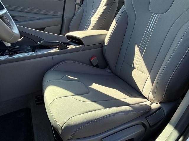 2026 Hyundai Elantra - $23,077