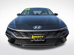 2024 Elantra Thumbnail 9