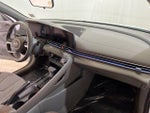 2024 Elantra Thumbnail 16
