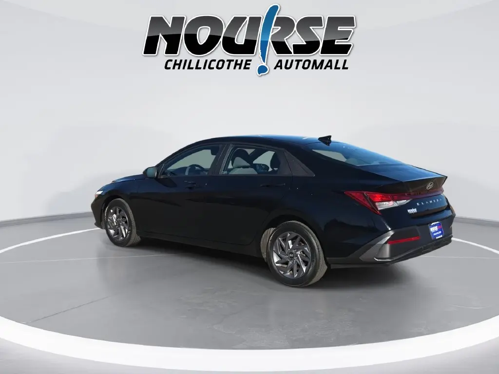 2024 Hyundai Elantra - $21,328