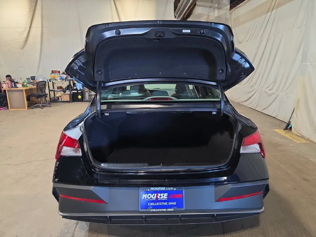 2024 Hyundai Elantra - $21,328