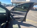 2024 Elantra Thumbnail 33