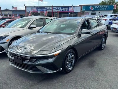 2024 Hyundai Elantra SEL 4DR Sedan