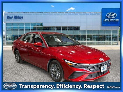 2024 Hyundai Elantra SEL 4DR Sedan