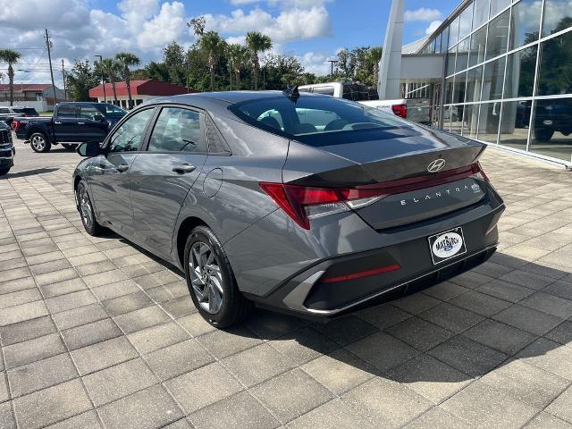2024 Hyundai Elantra - $18,395