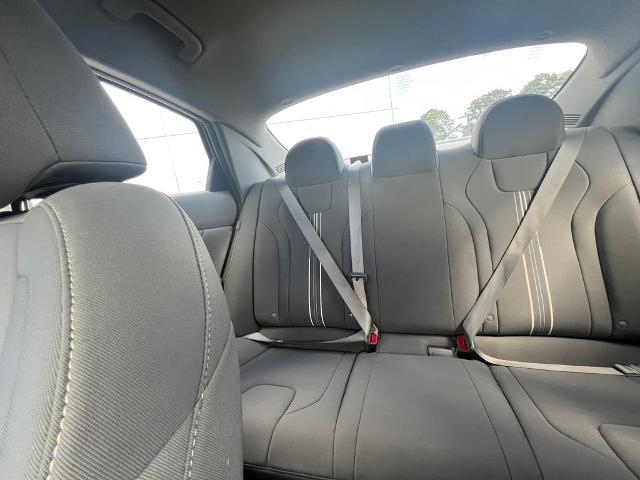 2024 Hyundai Elantra - $18,395