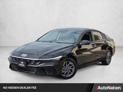2024 Hyundai Elantra SEL 4DR Sedan