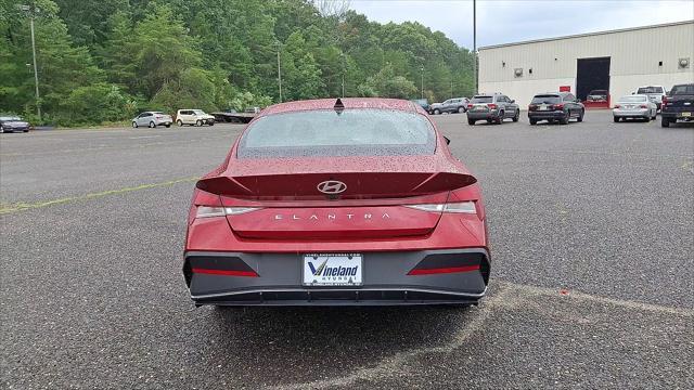 2024 Hyundai Elantra - $21,991