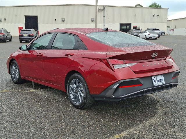 2024 Hyundai Elantra - $21,991