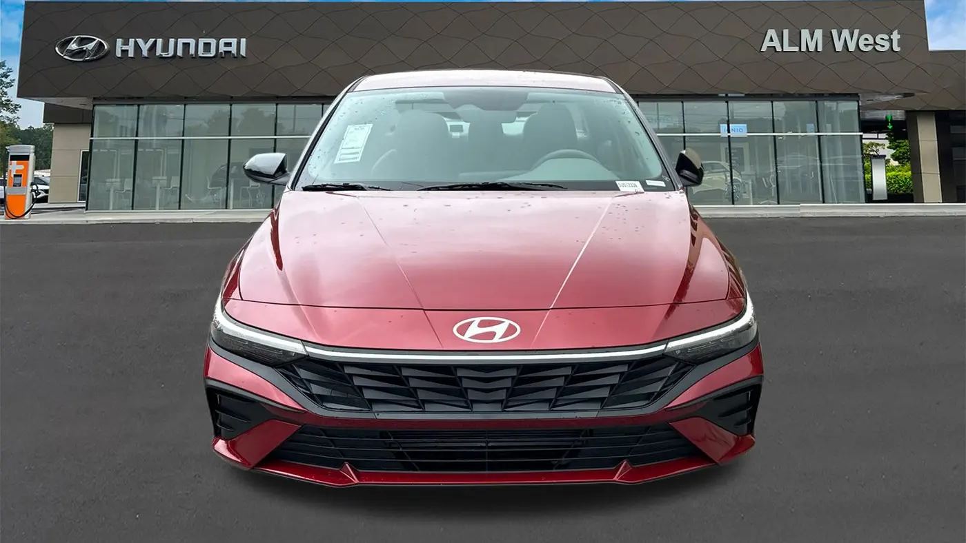 2025 Hyundai ELANTRA SEL Sport