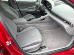 2025 Elantra Thumbnail 13