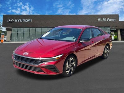 2025 Hyundai Elantra SEL Sport 4DR Sedan