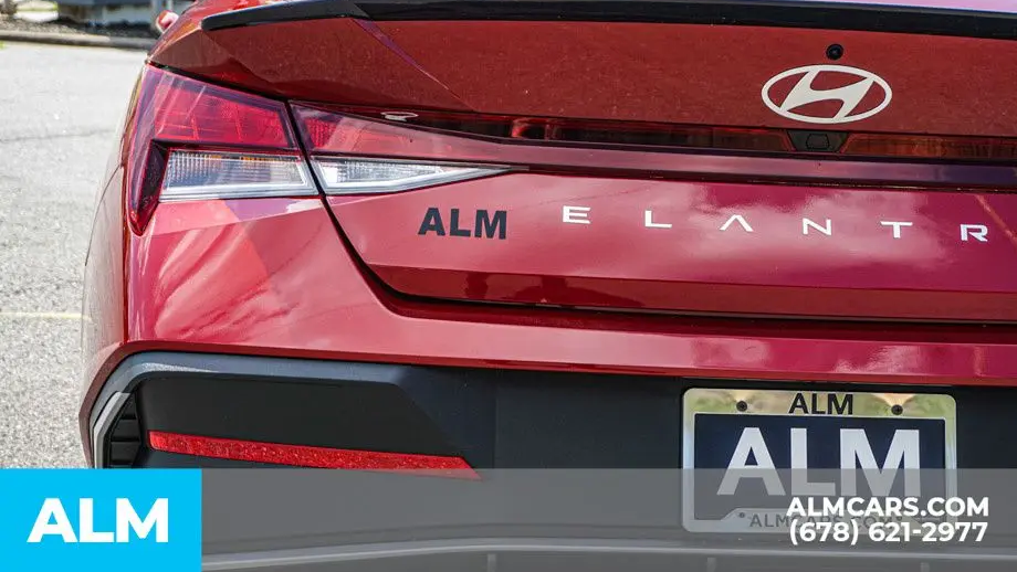2025 Hyundai ELANTRA SEL Sport