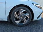 2025 Elantra Thumbnail 25