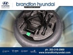 2025 Elantra Thumbnail 30