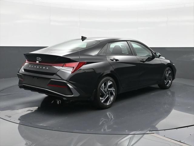 2025 Hyundai Elantra - $19,990
