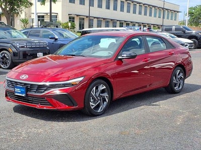 2025 Hyundai Elantra SEL Sport 4DR Sedan