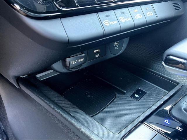 2025 Hyundai Elantra - $17,299