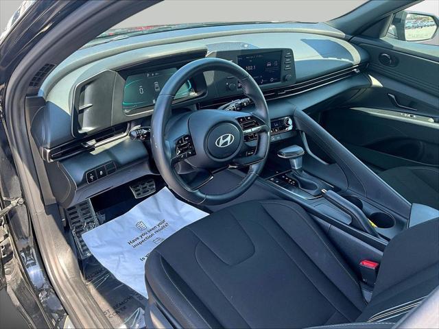 2025 Hyundai Elantra - $17,299
