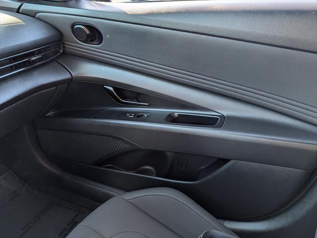 2025 Hyundai Elantra - $19,753