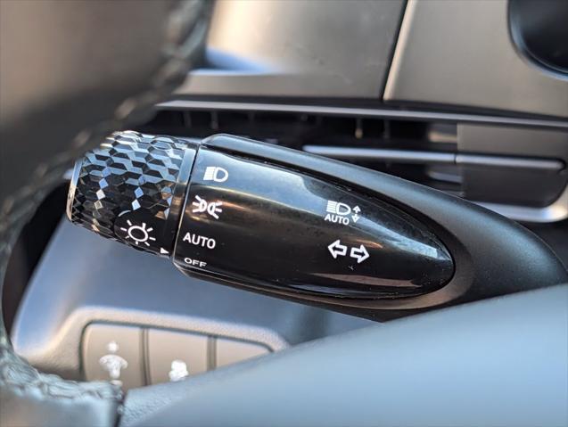 2025 Hyundai Elantra - $19,753