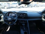 2025 Elantra Thumbnail 18