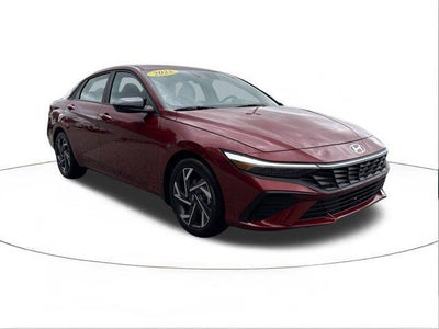 2025 Hyundai Elantra SEL Sport 4DR Sedan