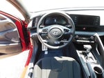 2025 Elantra Thumbnail 11