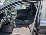 2025 Elantra Thumbnail 14