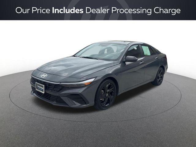 2026 Hyundai Elantra - $22,300
