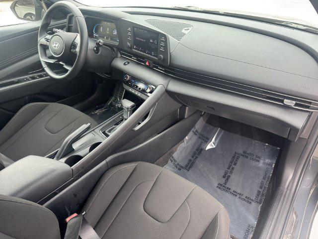 2026 Hyundai Elantra - $22,300