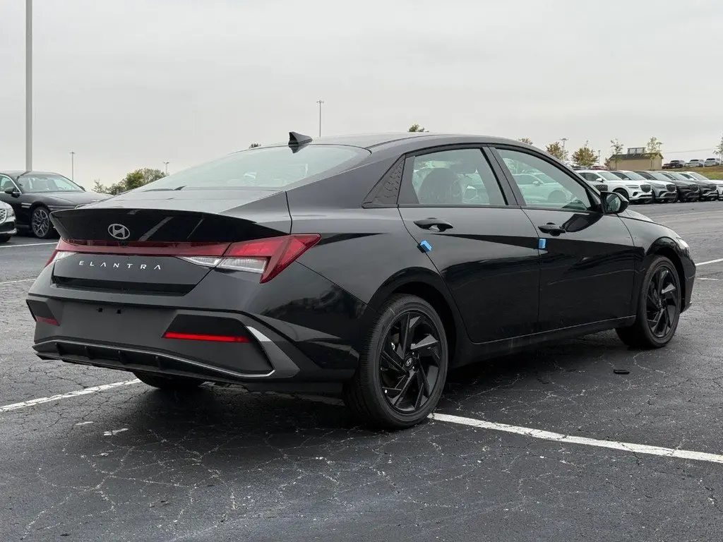 2026 Hyundai Elantra - $22,677