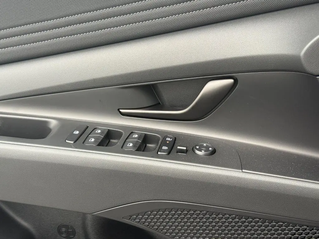 2026 Hyundai Elantra - $22,677