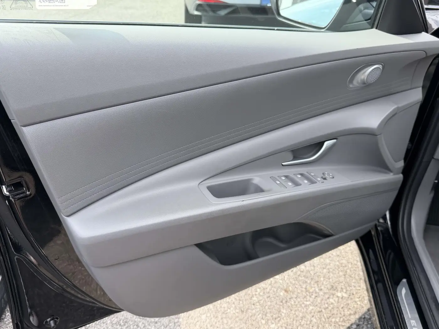 2024 Hyundai Elantra - $19,638