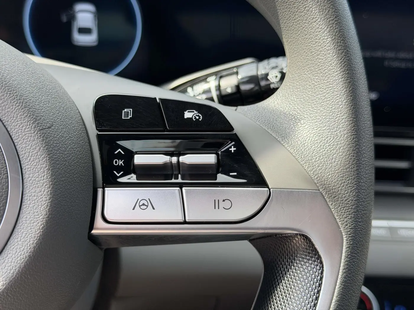 2024 Hyundai Elantra - $19,638