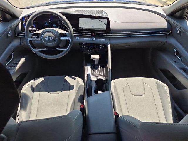 2024 Hyundai Elantra - $19,998