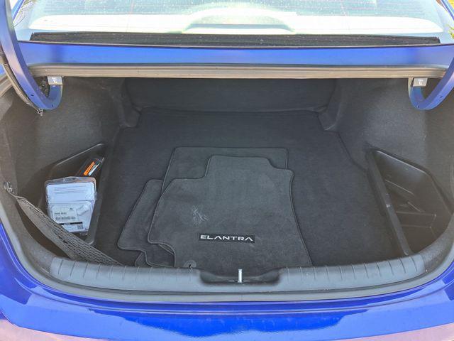 2024 Hyundai Elantra - $19,998