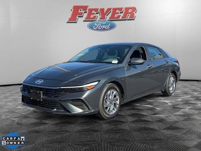 2024 Hyundai Elantra SEL 4DR Sedan