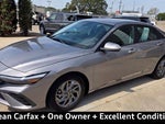 2024 Elantra Thumbnail 1