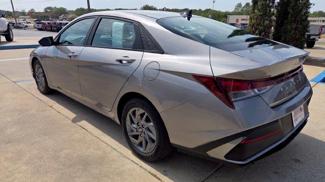 2024 Hyundai Elantra - $21,101