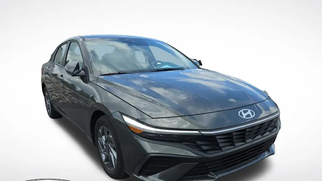 Preowned 2024 Hyundai ELANTRA SEL for Sale