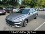 2024 Elantra Thumbnail 7