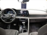 2025 Elantra Thumbnail 14