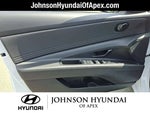 2025 Elantra Thumbnail 34