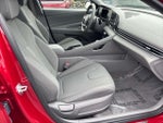 2025 Elantra Thumbnail 16