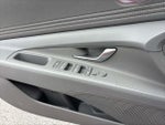 2025 Elantra Thumbnail 17