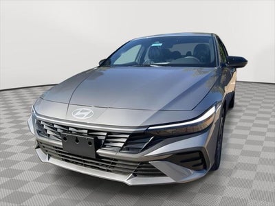 2025 Hyundai Elantra SEL Sport 4DR Sedan