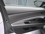 2025 Elantra Thumbnail 13