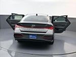 2025 Elantra Thumbnail 31