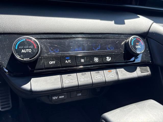 2025 Hyundai Elantra - $19,699